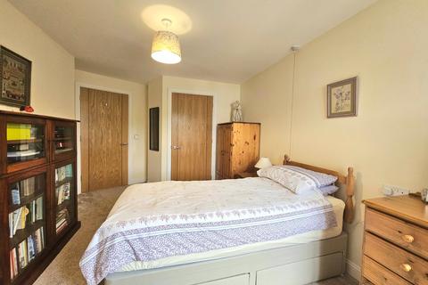 1 bedroom retirement property for sale, Railway Road, Ilkley, West Yorkshire, LS29