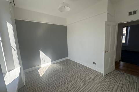 3 bedroom flat for sale, Bank Street, Arbroath DD11