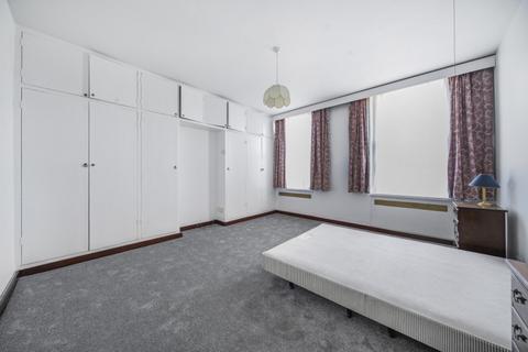 2 bedroom apartment to rent, Talbot Place Blackheath SE3