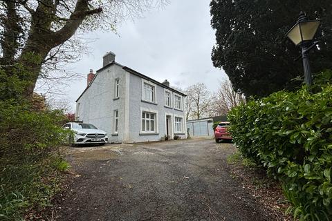 4 bedroom property with land for sale, Llwynygroes, Tregaron, SY25