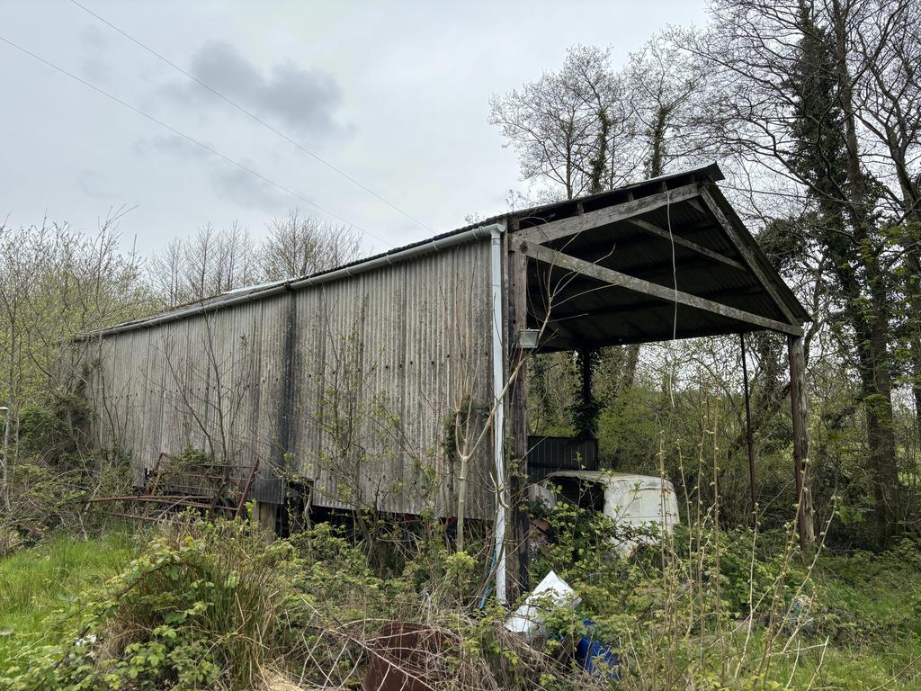 Large open fronted hay barn