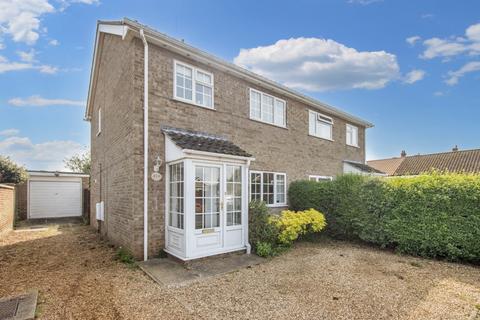 3 bedroom semi-detached house for sale, Chestnut Road, Snettisham