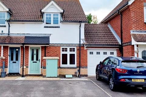 2 bedroom end of terrace house to rent, Valiant Gardens, Portsmouth, PO2