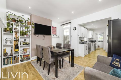 42 Tanfield Road, Croydon, CR0 1AL