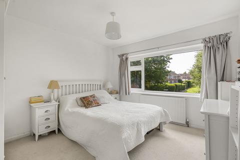3 bedroom end of terrace house for sale, Ruskin Walk, Bicester, OX26