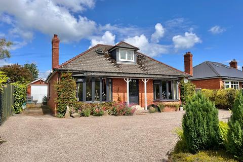 3 bedroom detached bungalow for sale, Eardisley, Hereford HR3