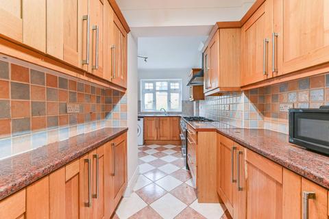 4 bedroom house to rent, Woodend, Crystal Palace, London, SE19