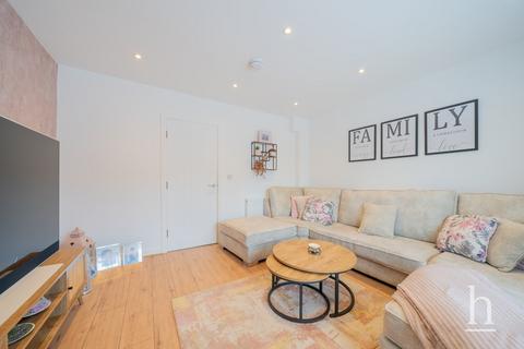 4 bedroom end of terrace house for sale, Irvine Way, Prenton CH43