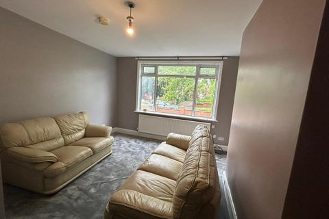 6 bedroom semi-detached house to rent, Becketts Park Drive,  Leeds, LS6