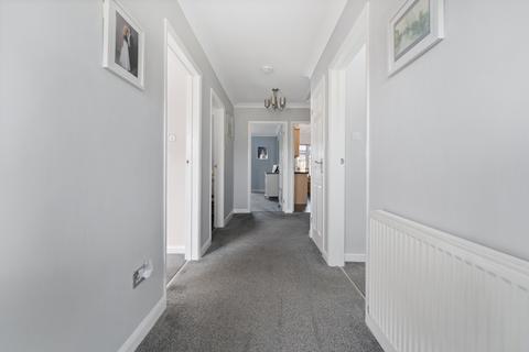 16 Cardigan Crescent, Weston-super-mare, BS22 8NT