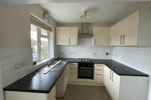 1 bedroom flat to rent, Ellesmere Road, Uphill, Weston-super-Mare