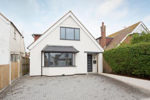 3 bedroom detached house for sale, Alfred Road, Birchington, CT7