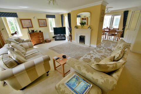 4 bedroom detached house for sale, Wimborne Road East, Ferndown, BH22