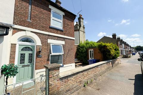 2 bedroom end of terrace house to rent, Cheveley Road Newmarket