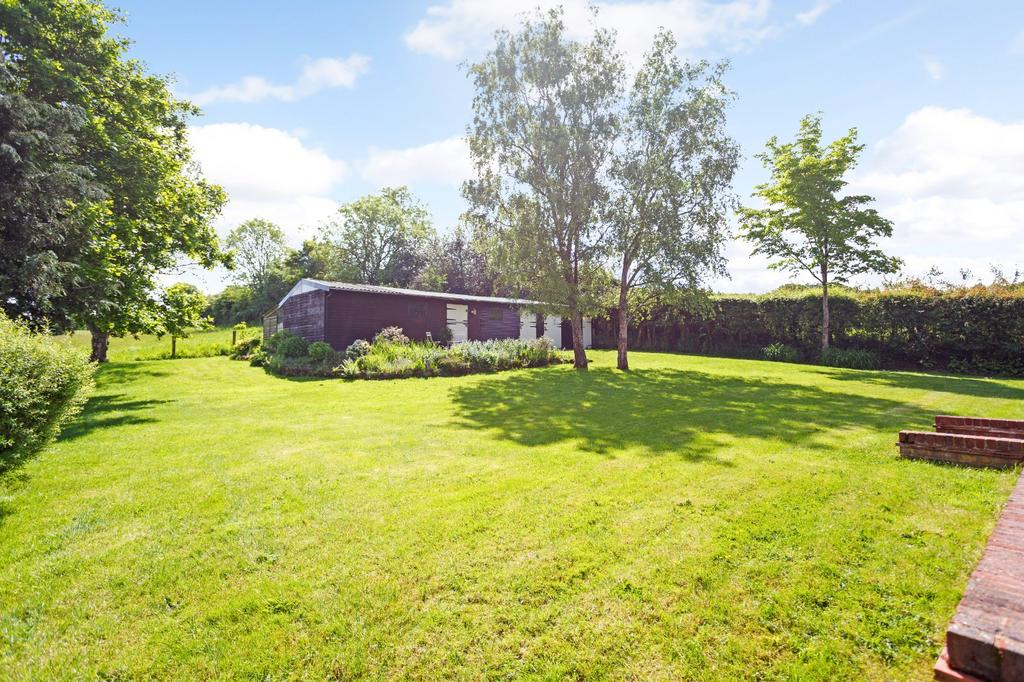 Garden/ Stables