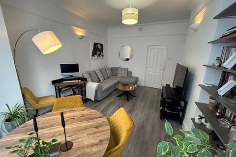 2 bedroom ground floor flat to rent, Wellington Road, Bournemouth
