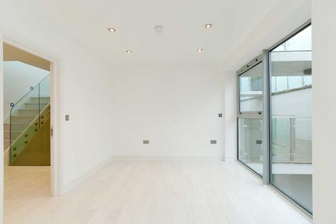 3 bedroom end of terrace house for sale, Sunny Mews, Primrose Hill, Gloucester Avenue, London, NW1