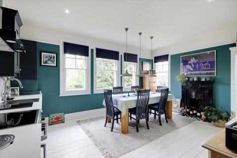 2 bedroom flat for sale, Molyneux Park Road, Tunbridge Wells, Kent, TN4