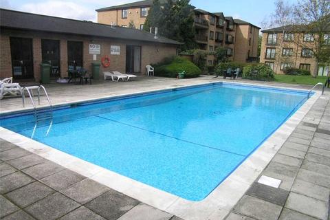 2 bedroom apartment for sale, Andace Park Gardens, Widmore Road, Bromley