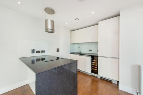 2 bedroom flat to rent, Whitechapel High Street Whitechapel E1