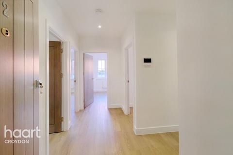 3 bedroom apartment for sale, Addington Road, Surrey