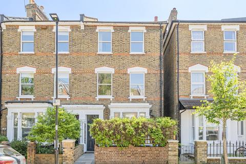 3 bedroom flat for sale, Shaftesbury Road, Crouch End