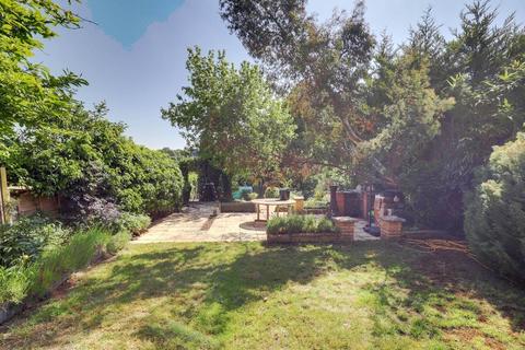 110 Blenheim Road, Caversham, Reading, RG4 7RR