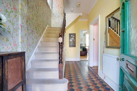 110 Blenheim Road, Caversham, Reading, RG4 7RR