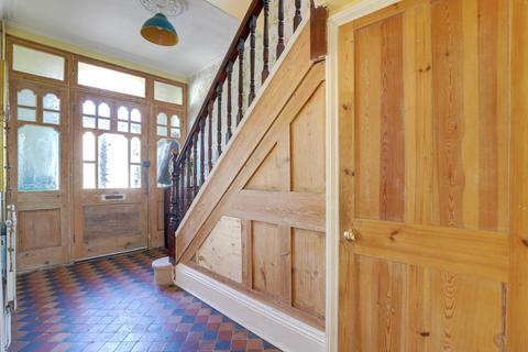 110 Blenheim Road, Caversham, Reading, RG4 7RR