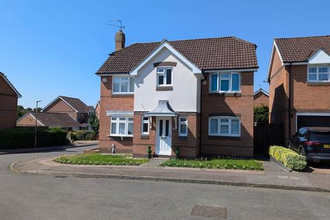 4 bedroom detached house for sale, Knights Orchard, Hemel Hempstead