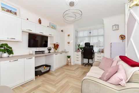 Ramsgate - 4 bedroom semi-detached house for sale