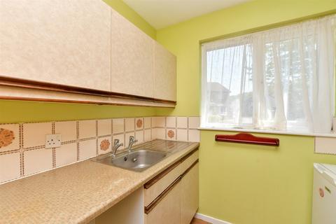 1 bedroom end of terrace house for sale, Shellwood Drive, North Holmwood, Dorking, Surrey