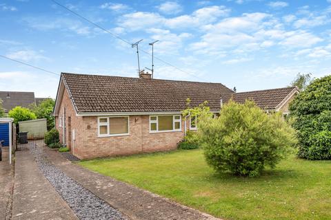 2 bedroom bungalow for sale, Hillcrest Road, Monmouth