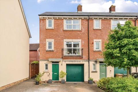 4 bedroom end of terrace house for sale, Tollhouse Close, Picket Twenty, Andover