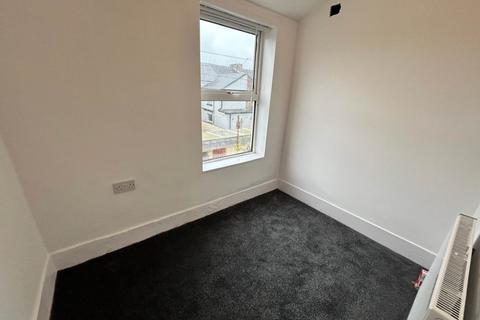 3 bedroom terraced house to rent, Gloucester Road, Liverpool