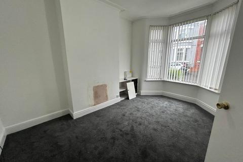 3 bedroom terraced house to rent, Gloucester Road, Liverpool