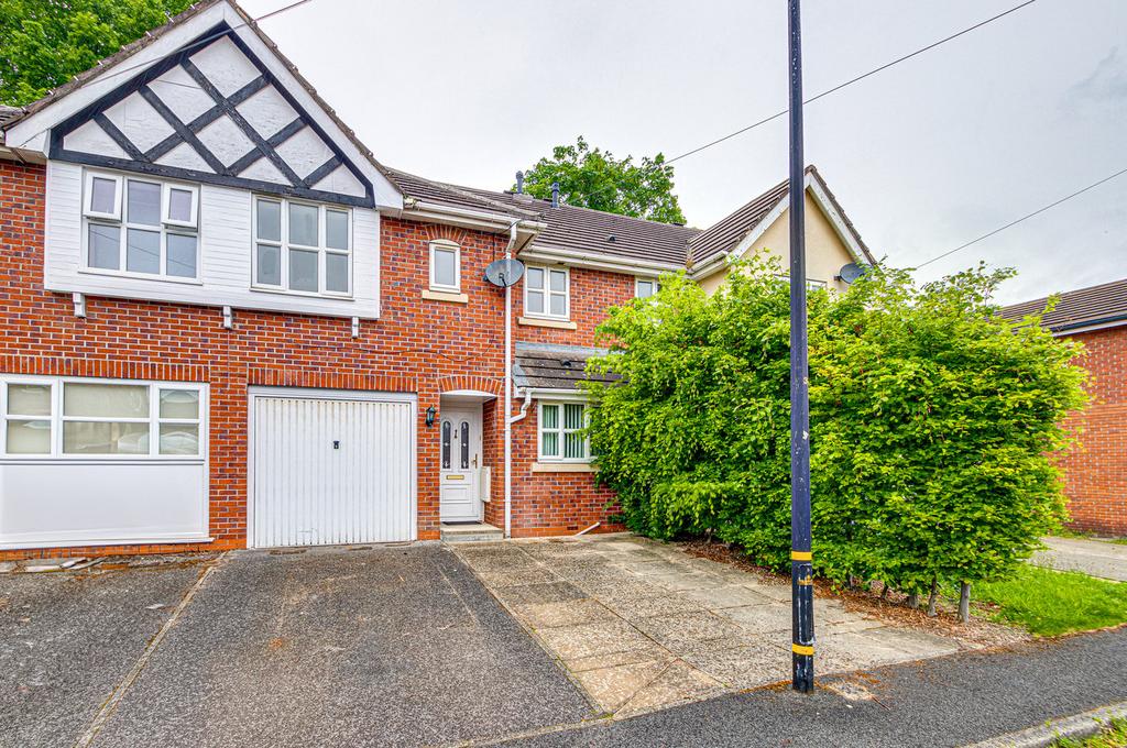 Chapel Grove, Urmston, Manchester, M41 3 bed townhouse for sale £320,000