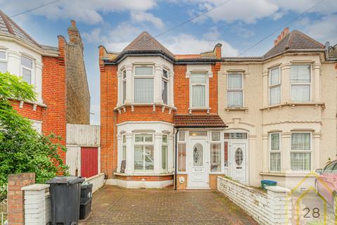 4 bedroom end of terrace house for sale, Ilford, Ilford IG1