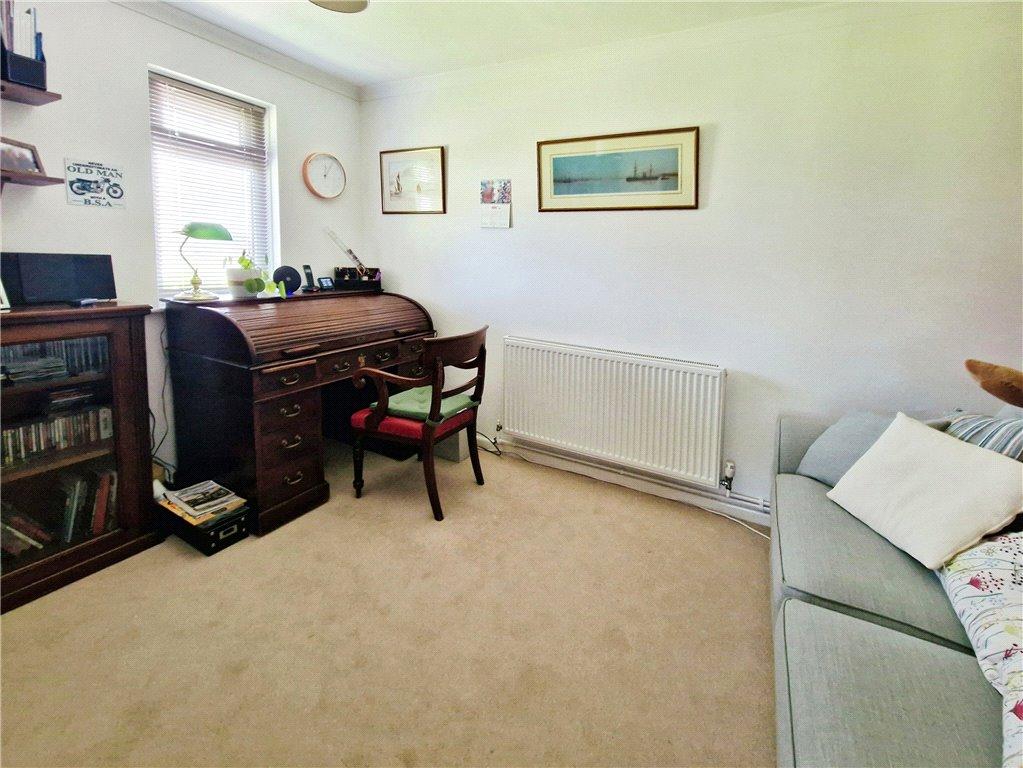 Bedroom 4/Study