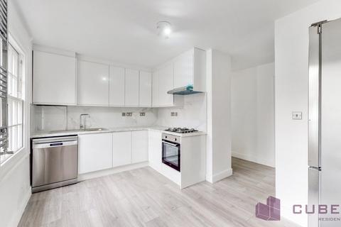 3 bedroom flat to rent, Corringham Road, London, NW11