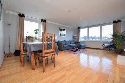 1 bedroom flat to rent, Lennox Court , 14 Sutherland Avenue, Bearsden, Glasgow, G61 3JW