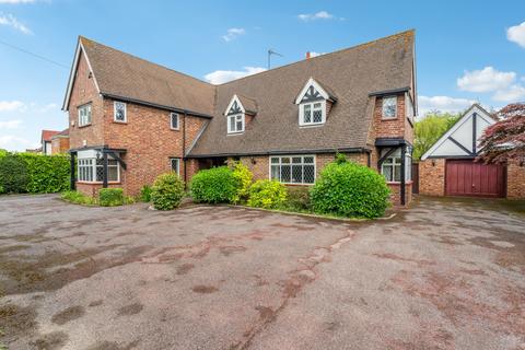 5 bedroom detached house for sale, Long Lane, Ickenham, Uxbridge UB10