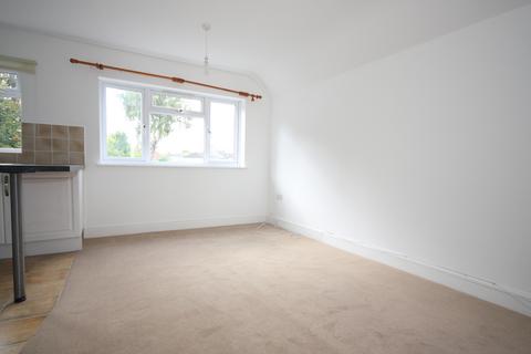 1 bedroom flat for sale, Addlestone KT15