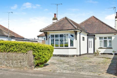 3 bedroom detached bungalow for sale, Beechmont Gardens, Southend-on-sea, SS2
