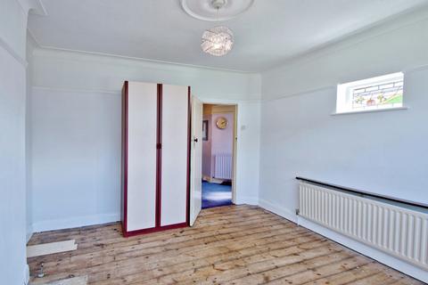 10 Beechmont Gardens, Southend-on-sea, SS2 6RP