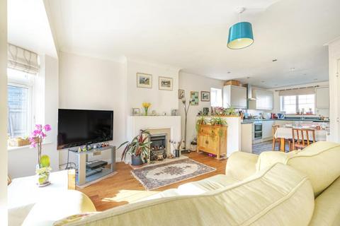 3 bedroom end of terrace house for sale, Twyford,  Oxfordshire,  OX17