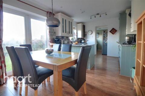 4 bedroom detached house to rent, River View