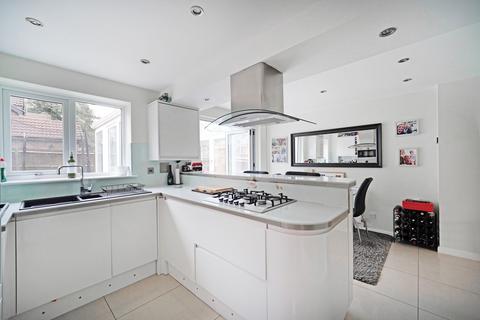 21 Barton Drive, Knowle, Solihull, B93 0PE