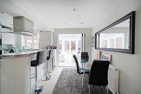 21 Barton Drive, Knowle, Solihull, B93 0PE