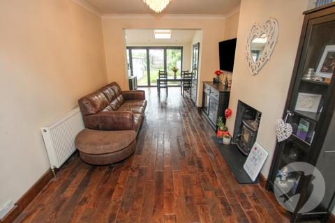152 Dumbreck Road, London, SE9 1RF